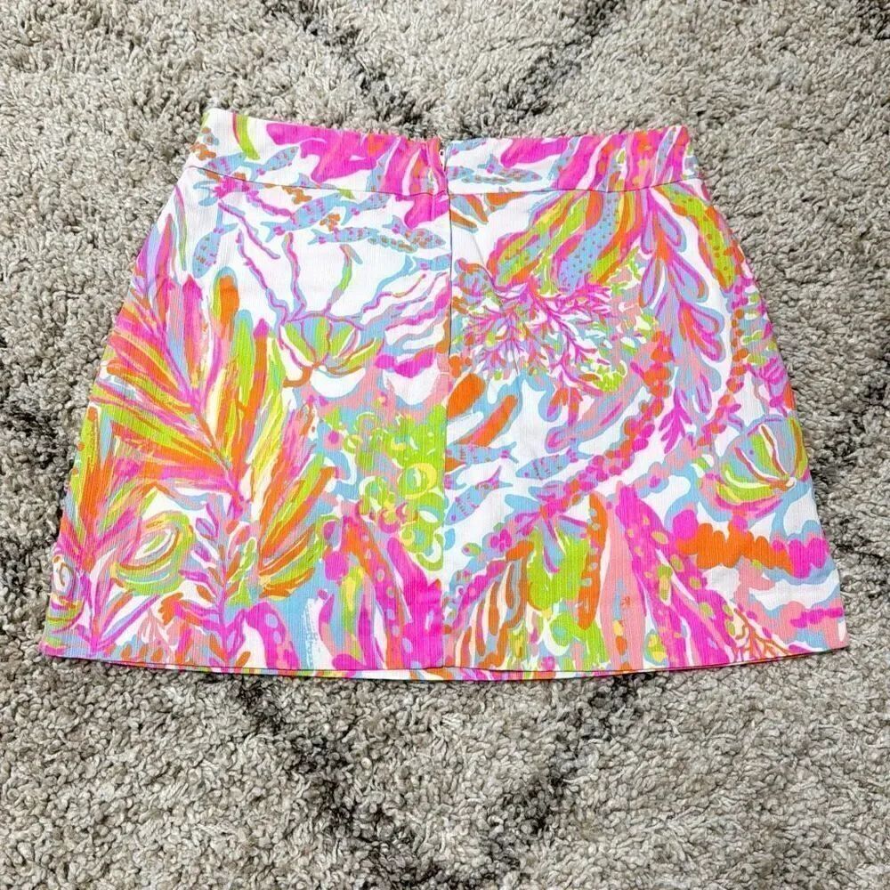 Lilly Pulitzer Multi Color Skort Size 2 - Picture 3 of 7